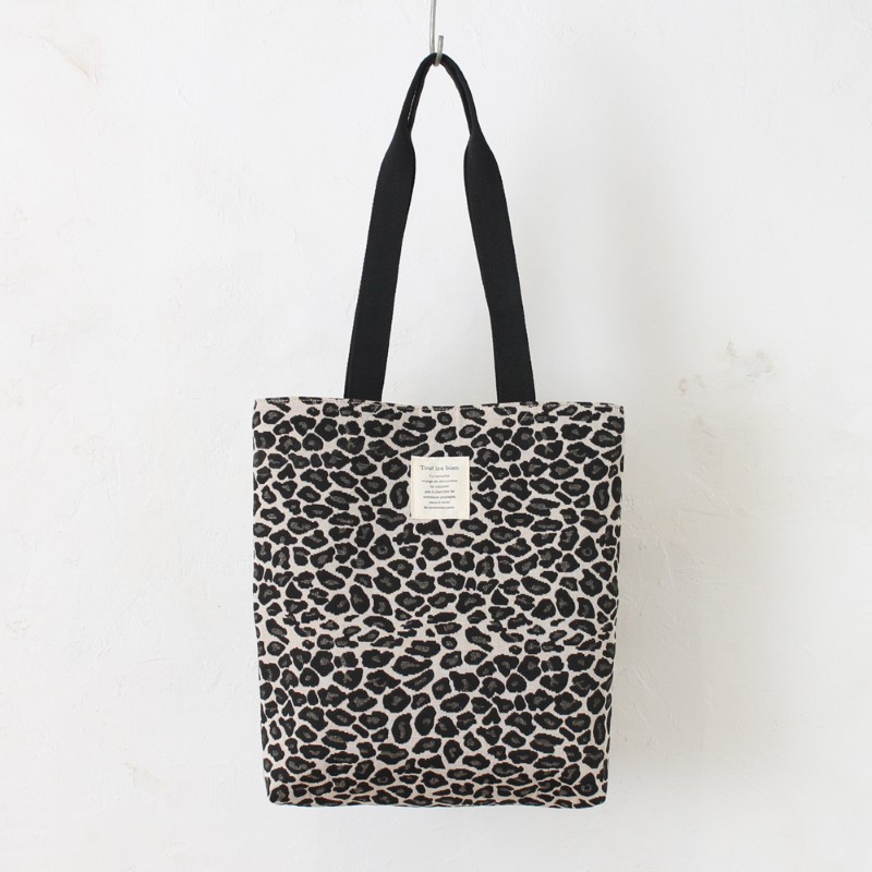 aristella 彩り美ジャガードA4トート/レオパード